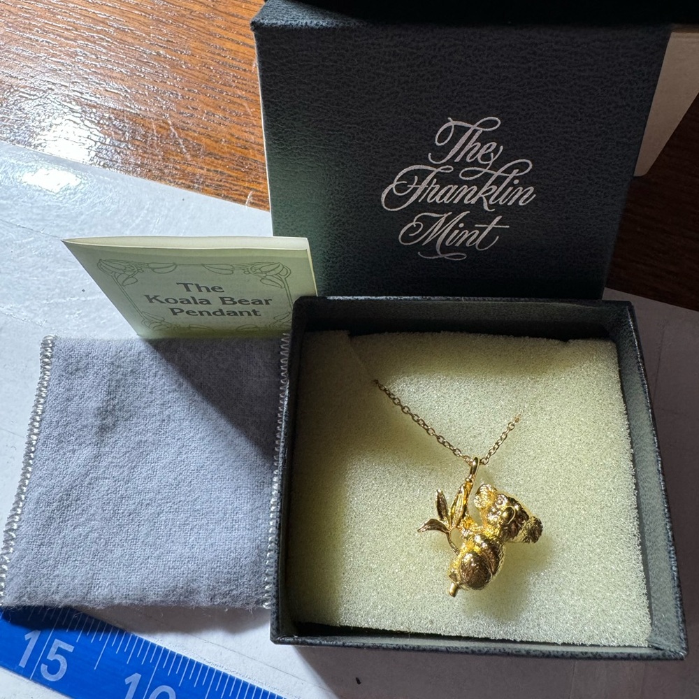 12KT Yellow Gd Filled Franklin Mint The Koala Bear Pendant Necklace 18” Long
